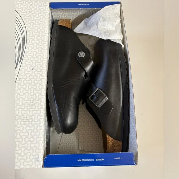 Birkenstock Boston Clogs in Black - Picture 3 of 8
